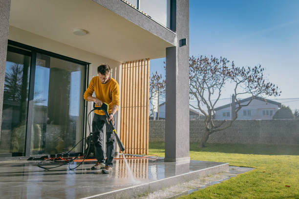 Best Pool Deck Cleaning  in Camden, NJ
